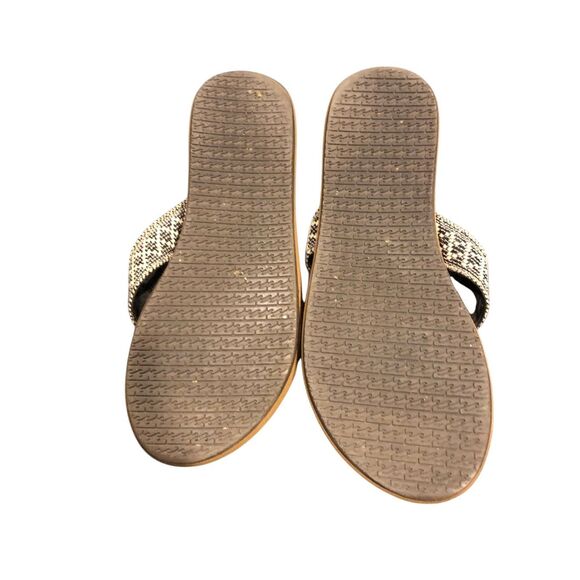 Billabong black and white woven thong sandal  Size 8  Woven Strap Sandals - Picture 4 of 5